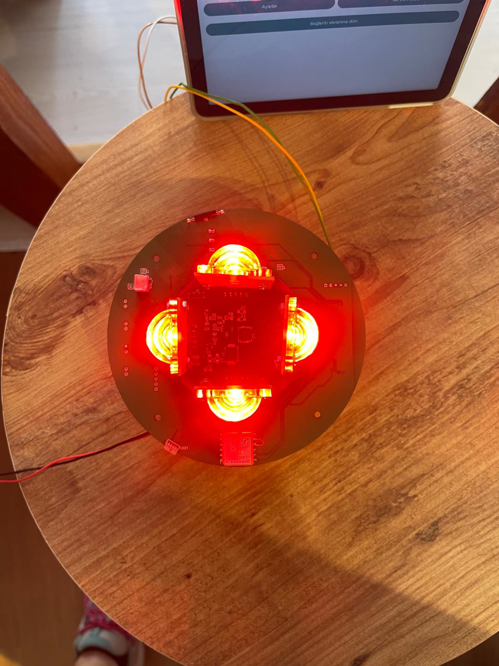 Yüksek güçlü LED optiklerinin üstten görünümü