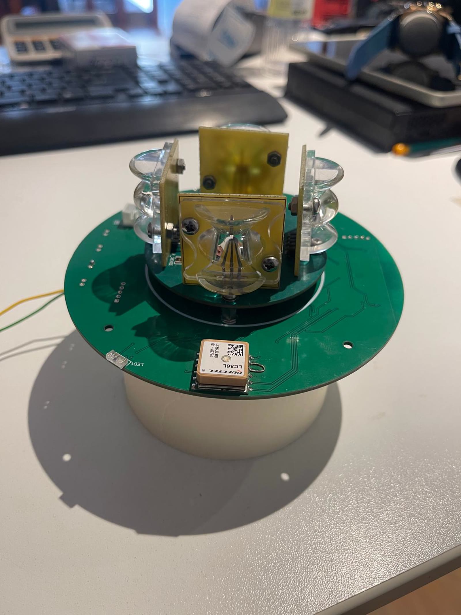 Kart, GPS modülü ve optik mekanik yapı